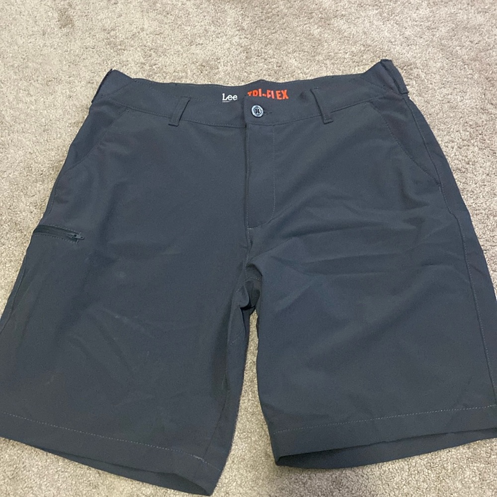 Lee performance series tri-flex shorts size 36